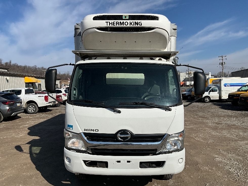 Refrigerated Truck-Light and Medium Duty Trucks-Hino-2020-195-Mount Pleasant-PA-100,208\n\t\tmiles-$ 55,750 - Image 2