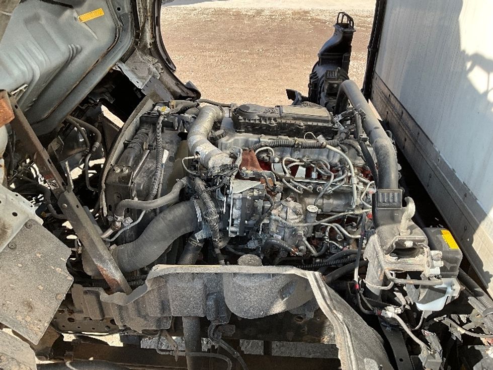 Refrigerated Truck-Light and Medium Duty Trucks-Hino-2020-195-Mount Pleasant-PA-100,208\n\t\tmiles-$ 55,750 - Image 24