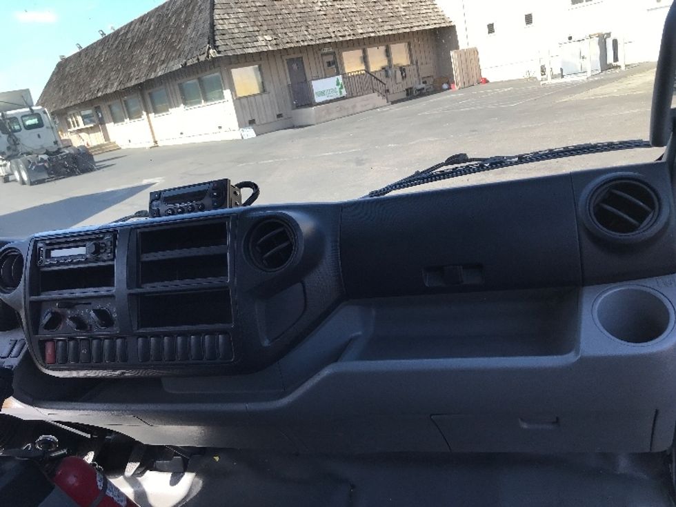 Refrigerated Truck-Light and Medium Duty Trucks-Hino-2020-195-National City-CA-130,169\n\t\tmiles-$ 53,000 - Image 21