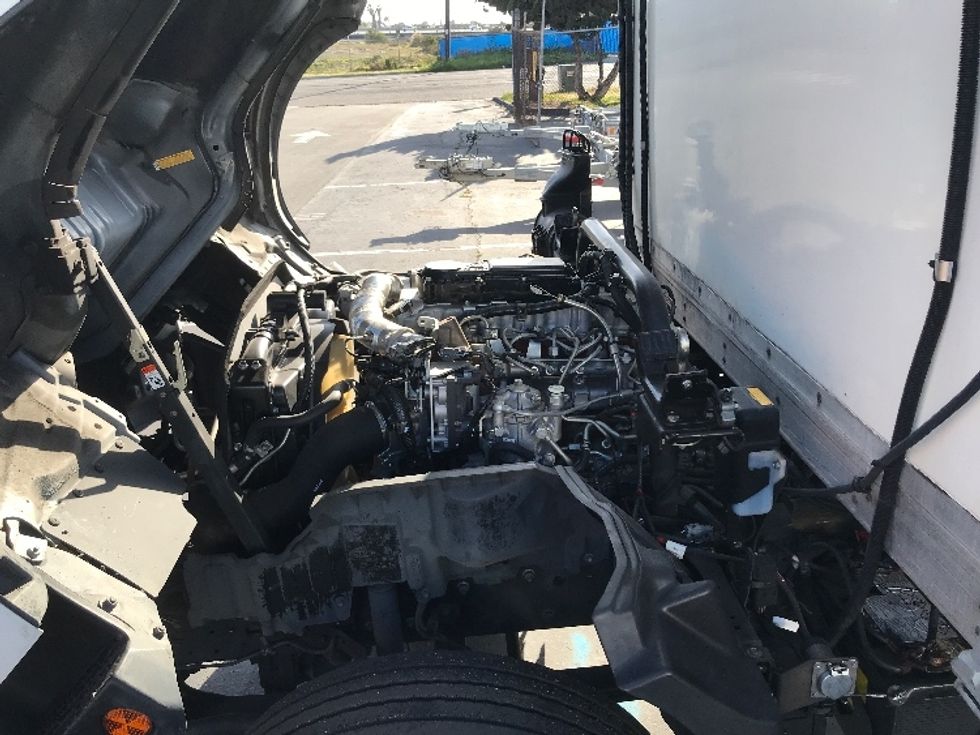 Refrigerated Truck-Light and Medium Duty Trucks-Hino-2020-195-National City-CA-130,169\n\t\tmiles-$ 53,000 - Image 24
