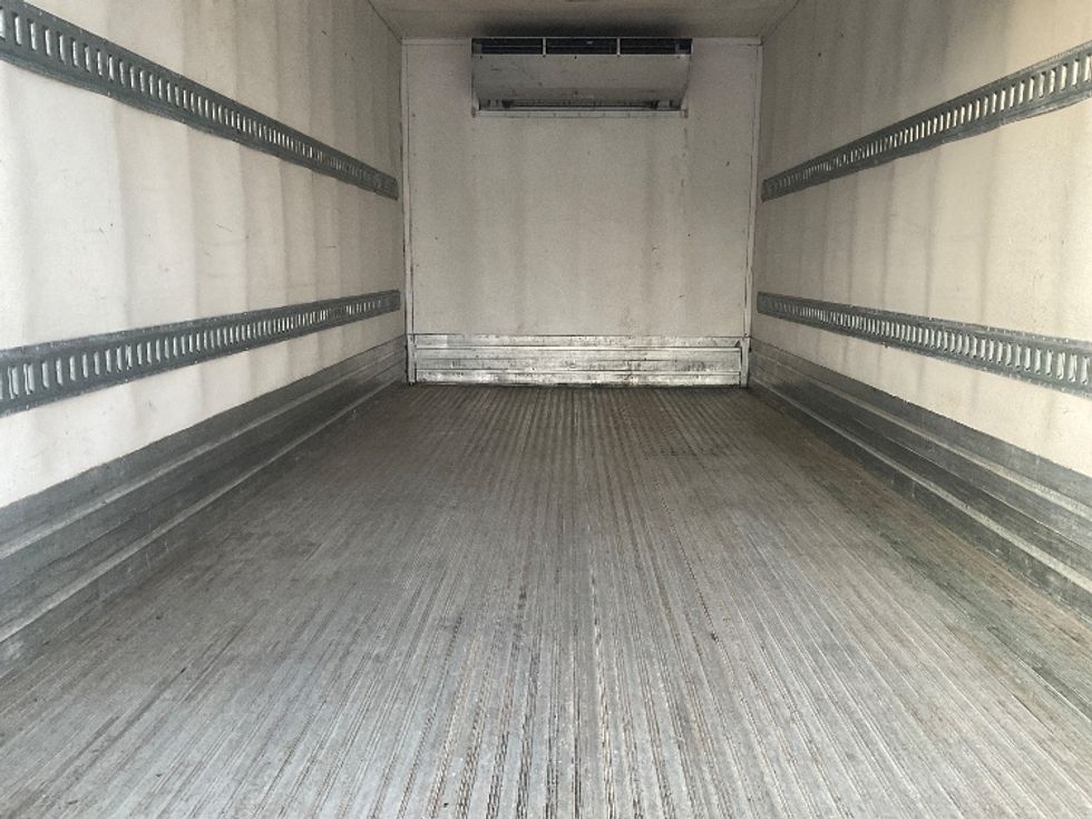 Refrigerated Truck-Light and Medium Duty Trucks-Hino-2020-195-Norfolk-VA-111,991\n\t\tmiles-$ 56,000 - Image 10