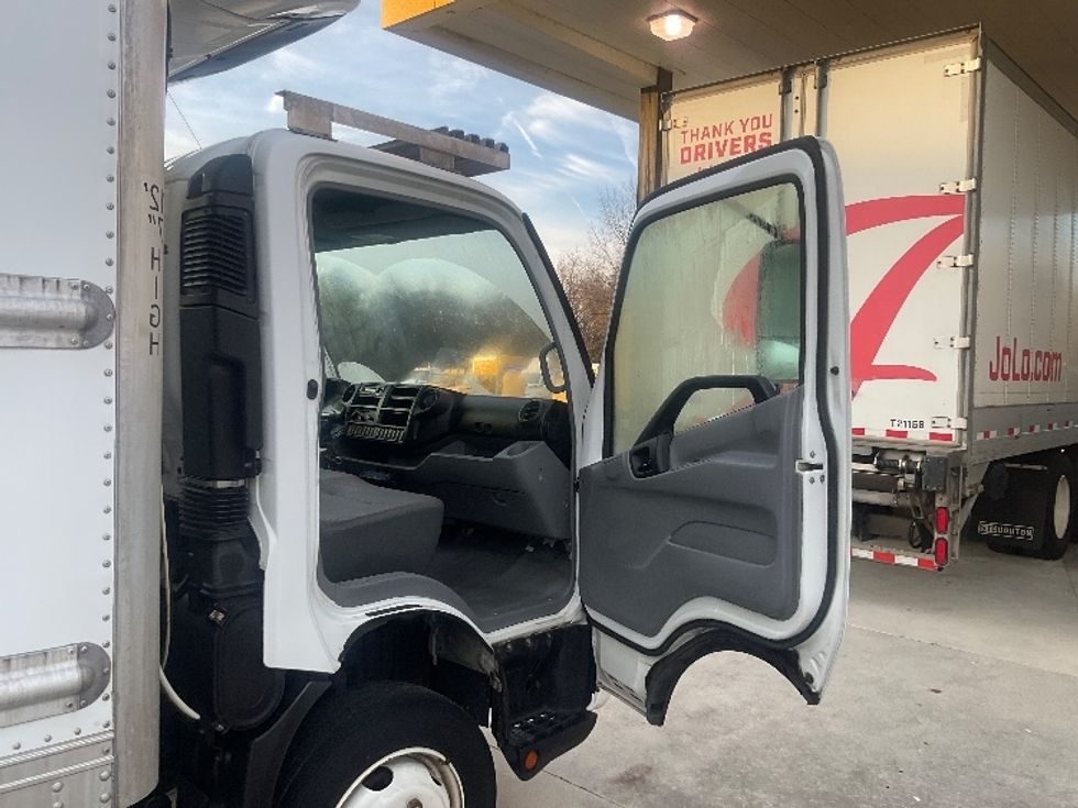 Refrigerated Truck-Light and Medium Duty Trucks-Hino-2020-195-Norfolk-VA-111,991\n\t\tmiles-$ 56,000 - Image 20