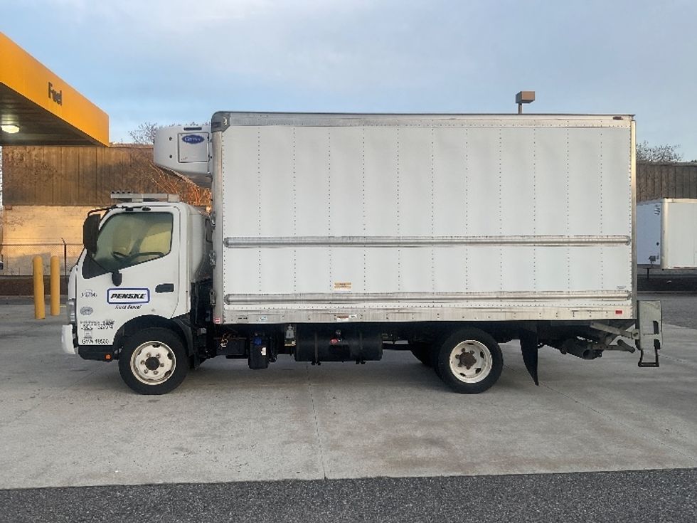 Refrigerated Truck-Light and Medium Duty Trucks-Hino-2020-195-Norfolk-VA-111,991\n\t\tmiles-$ 56,000 - Image 4