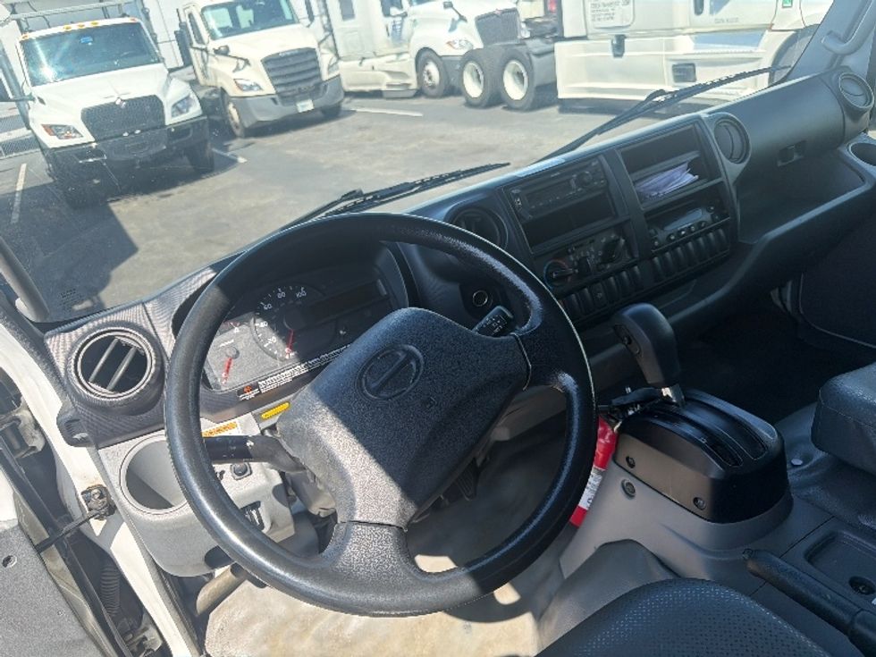 Refrigerated Truck-Light and Medium Duty Trucks-Hino-2020-195-North Bergen-NJ-92,719\n\t\tmiles-$ 50,250 - Image 17