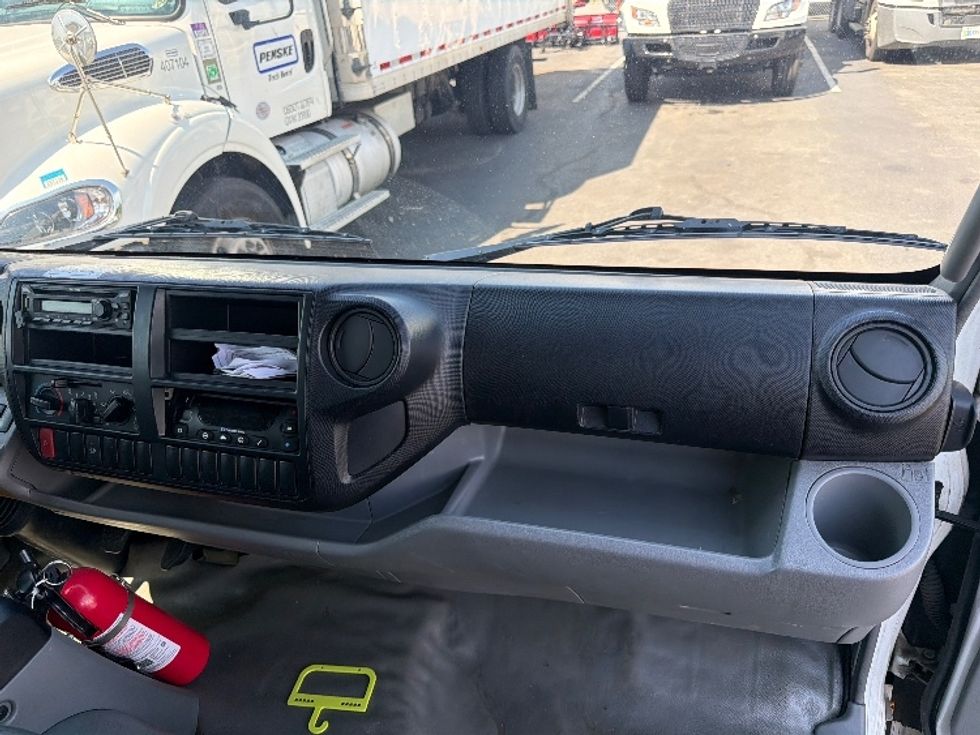 Refrigerated Truck-Light and Medium Duty Trucks-Hino-2020-195-North Bergen-NJ-92,719\n\t\tmiles-$ 50,250 - Image 21