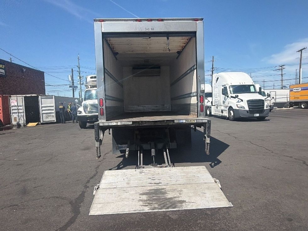 Refrigerated Truck-Light and Medium Duty Trucks-Hino-2020-195-North Bergen-NJ-92,719\n\t\tmiles-$ 50,250 - Image 9