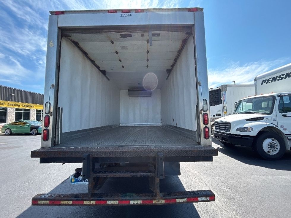 Refrigerated Truck-Light and Medium Duty Trucks-Hino-2020-195-Norton-MA-91,401\n\t\tmiles-$ 48,500 - Image 9
