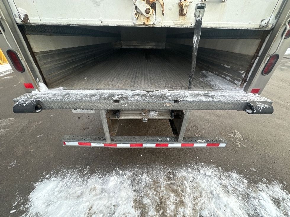 Refrigerated Truck-Light and Medium Duty Trucks-Hino-2020-195-Oshawa-ON-201,825\n\t\tkm-$ 69,500 - Image 10