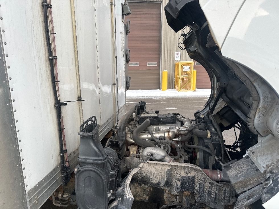 Refrigerated Truck-Light and Medium Duty Trucks-Hino-2020-195-Oshawa-ON-201,825\n\t\tkm-$ 69,500 - Image 23