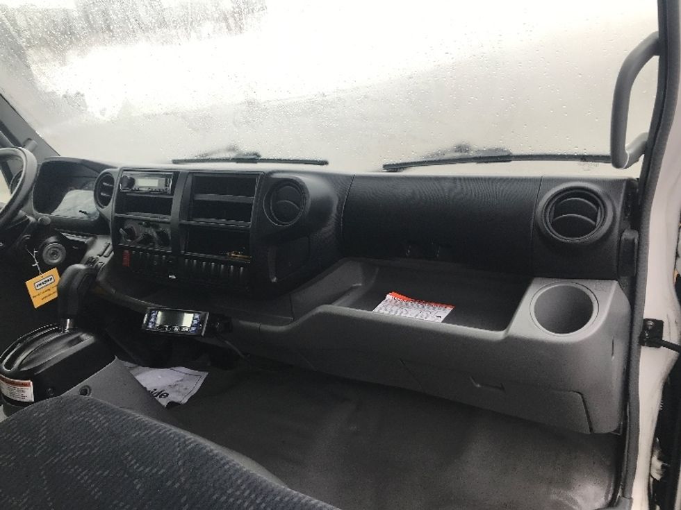 Refrigerated Truck-Light and Medium Duty Trucks-Hino-2020-195-Oshawa-ON-202,793\n\t\tkm-$ 70,750 - Image 21
