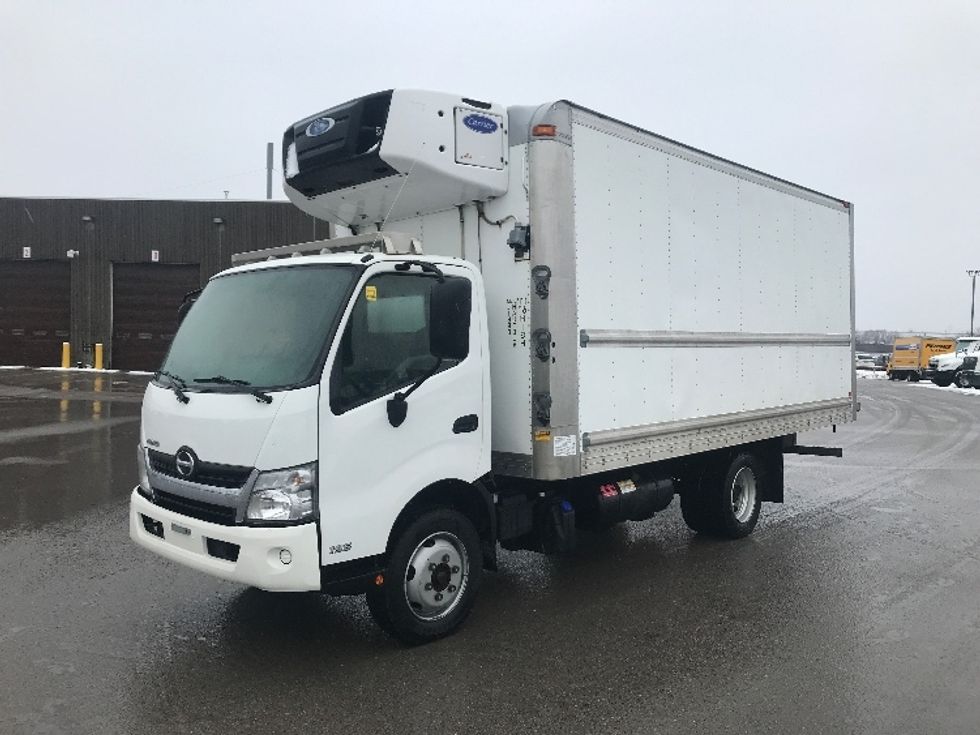 Refrigerated Truck-Light and Medium Duty Trucks-Hino-2020-195-Oshawa-ON-202,793\n\t\tkm-$ 70,750 - Image 3