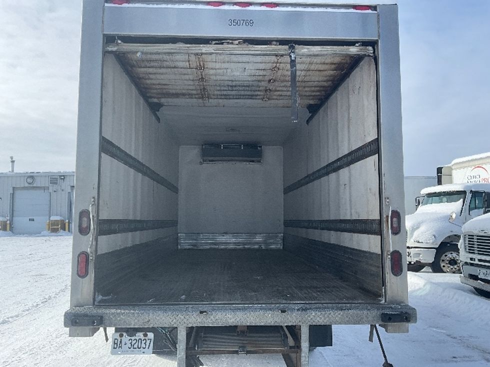 Refrigerated Truck-Light and Medium Duty Trucks-Hino-2020-195-Ottawa-ON-227,500\n\t\tkm-$ 64,000 - Image 8