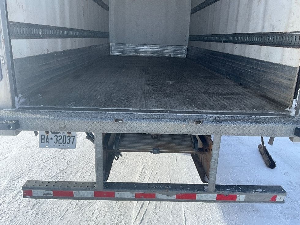 Refrigerated Truck-Light and Medium Duty Trucks-Hino-2020-195-Ottawa-ON-227,500\n\t\tkm-$ 64,000 - Image 9