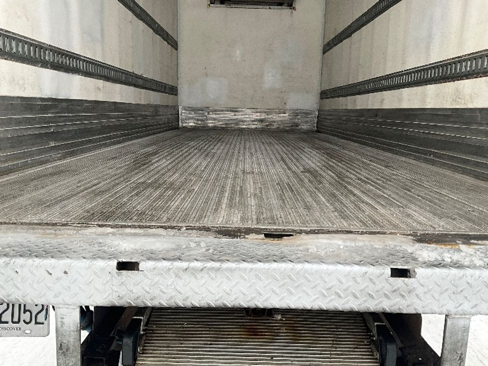 Refrigerated Truck-Light and Medium Duty Trucks-Hino-2020-195-Ottawa-ON-243,709\n\t\tkm-$ 63,000 - Image 9