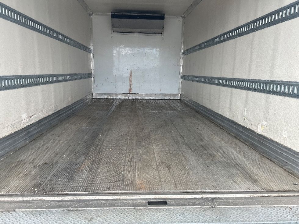 Refrigerated Truck-Light and Medium Duty Trucks-Hino-2020-195-Philadelphia-PA-47,749\n\t\tmiles-$ 55,250 - Image 10