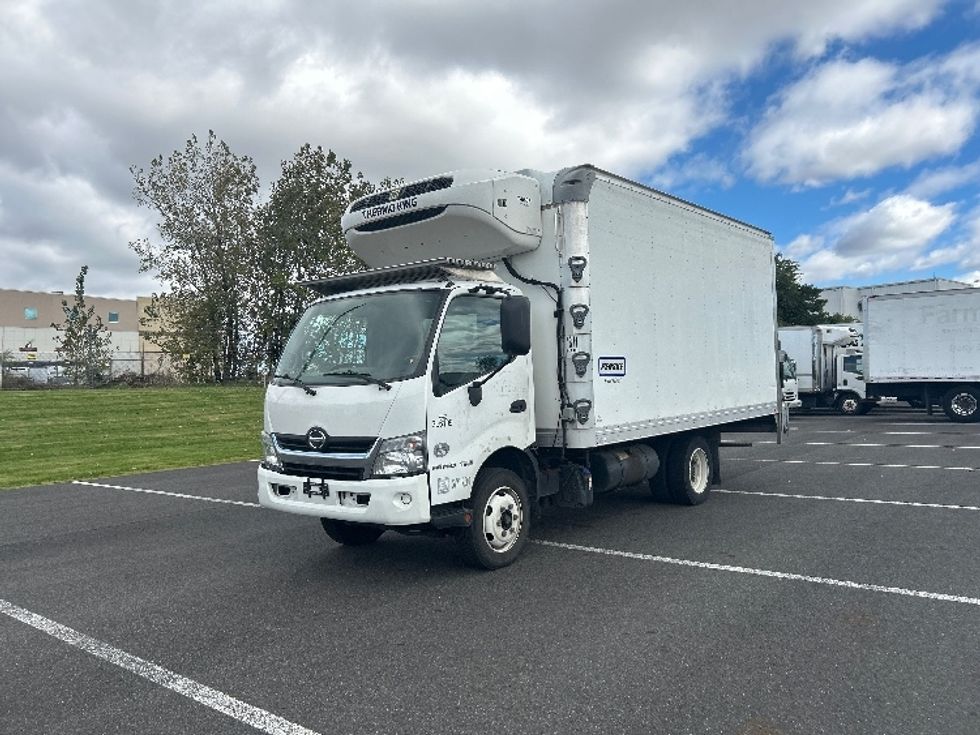 Refrigerated Truck-Light and Medium Duty Trucks-Hino-2020-195-Philadelphia-PA-47,749\n\t\tmiles-$ 55,250 - Image 3