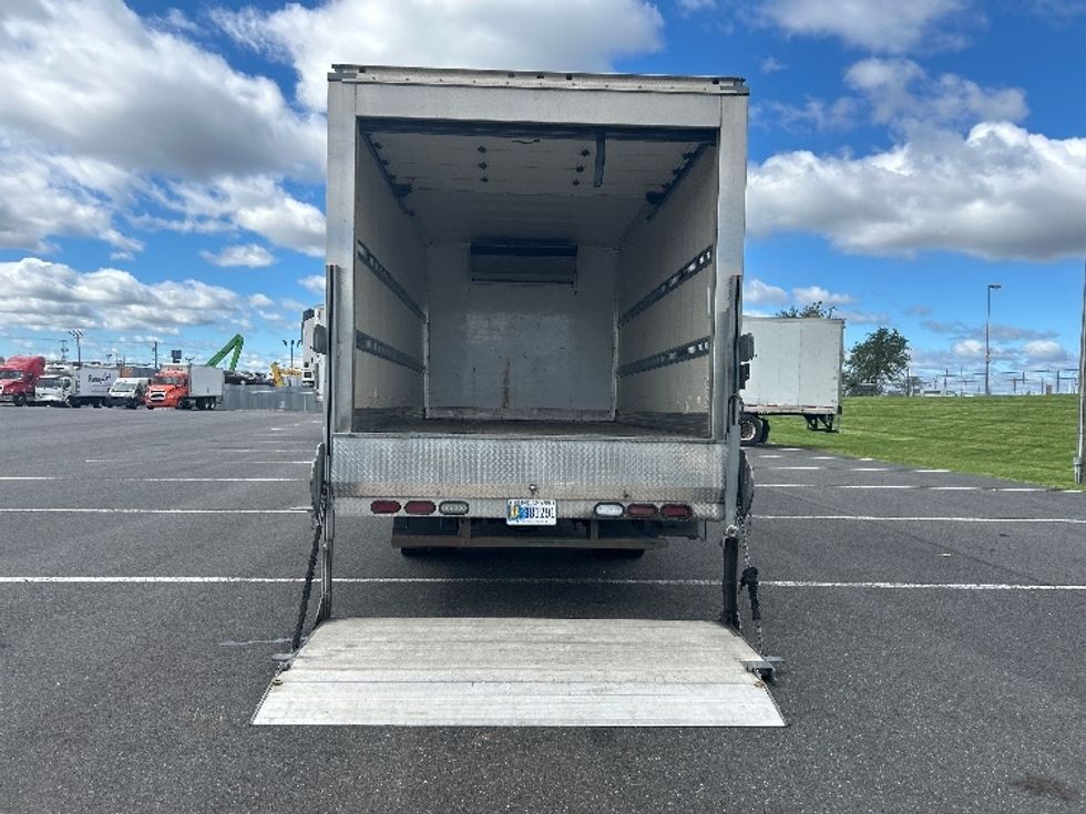 Refrigerated Truck-Light and Medium Duty Trucks-Hino-2020-195-Philadelphia-PA-47,749\n\t\tmiles-$ 55,250 - Image 9