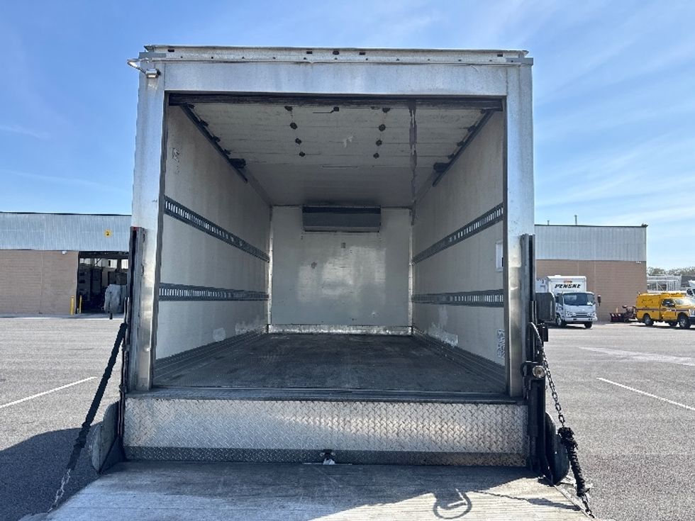 Refrigerated Truck-Light and Medium Duty Trucks-Hino-2020-195-Philadelphia-PA-77,020\n\t\tmiles-$ 51,750 - Image 8