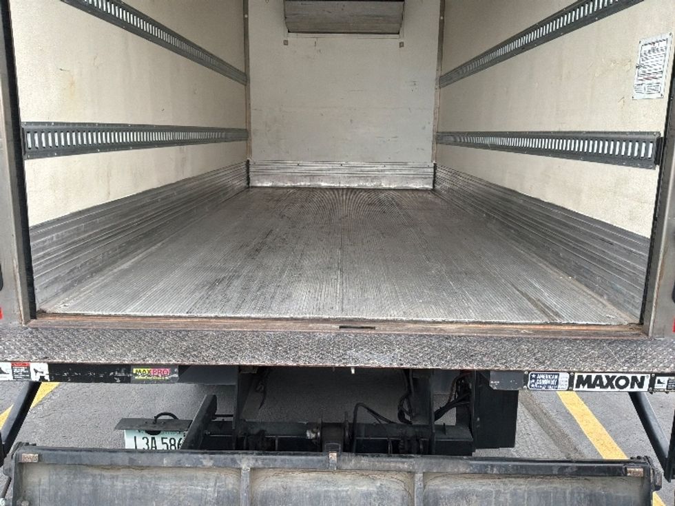 Refrigerated Truck-Light and Medium Duty Trucks-Hino-2020-195-Phoenix-AZ-138,352\n\t\tmiles-$ 48,000 - Image 10