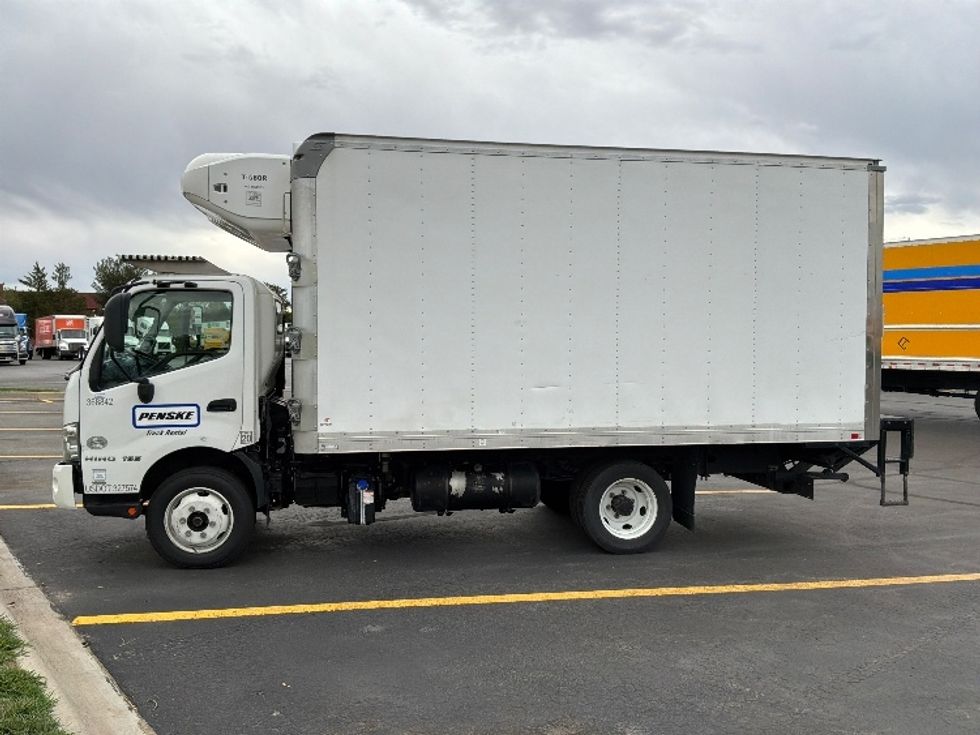 Refrigerated Truck-Light and Medium Duty Trucks-Hino-2020-195-Phoenix-AZ-138,352\n\t\tmiles-$ 48,000 - Image 4