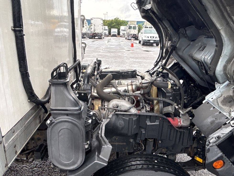 Refrigerated Truck-Light and Medium Duty Trucks-Hino-2020-195-Prince George-VA-107,085\n\t\tmiles-$ 49,500 - Image 23