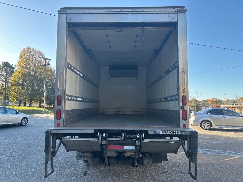 Refrigerated Truck-Light and Medium Duty Trucks-Hino-2020-195-Prince George-VA-136,289\n\t\tmiles-$ 51,000 - Image 8