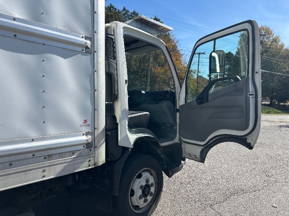 Refrigerated Truck-Light and Medium Duty Trucks-Hino-2020-195-Prince George-VA-142,977\n\t\tmiles-$ 50,000 - Image 20