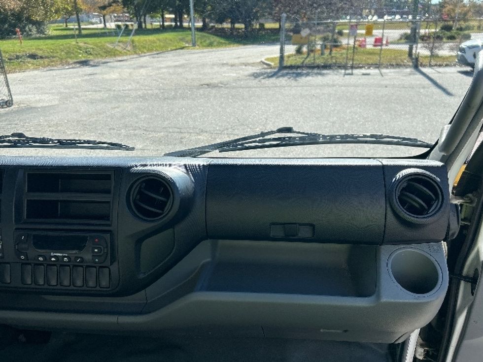 Refrigerated Truck-Light and Medium Duty Trucks-Hino-2020-195-Prince George-VA-142,977\n\t\tmiles-$ 50,000 - Image 21