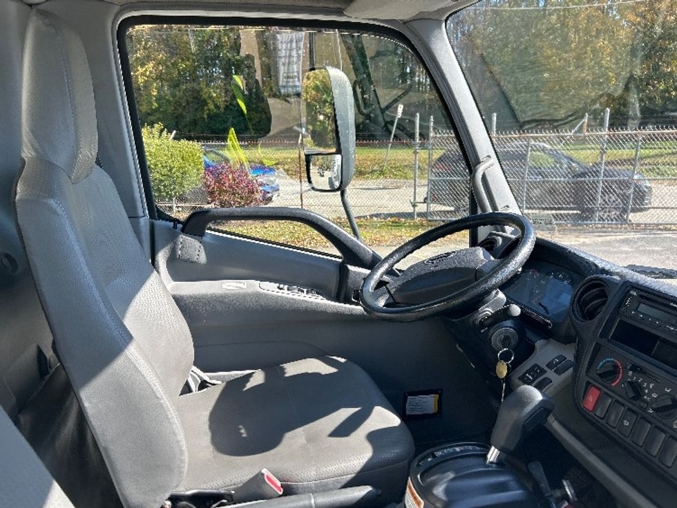 Refrigerated Truck-Light and Medium Duty Trucks-Hino-2020-195-Prince George-VA-142,977\n\t\tmiles-$ 50,000 - Image 22