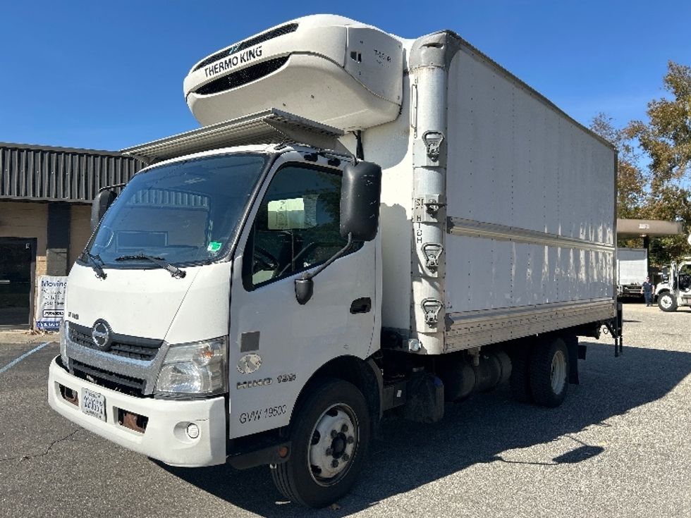 2020 Hino XJC720 / XFC720 Single Cab photo 3