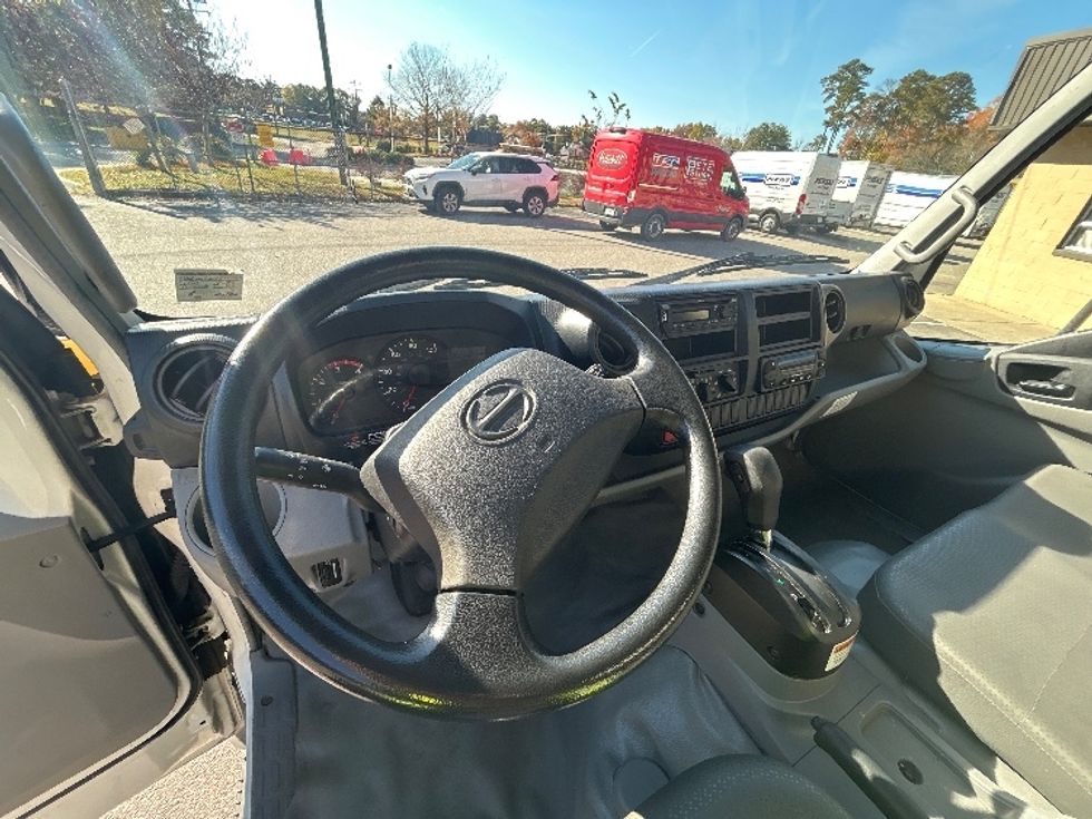 Refrigerated Truck-Light and Medium Duty Trucks-Hino-2020-195-Prince George-VA-78,565\n\t\tmiles-$ 59,250 - Image 17