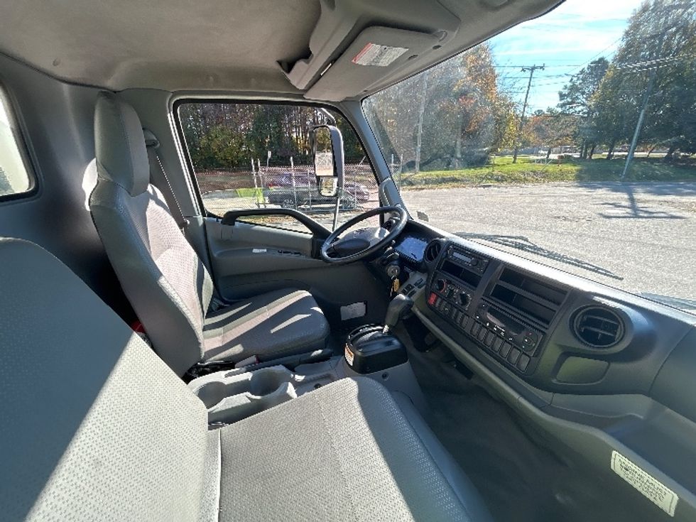 Refrigerated Truck-Light and Medium Duty Trucks-Hino-2020-195-Prince George-VA-78,565\n\t\tmiles-$ 59,250 - Image 22
