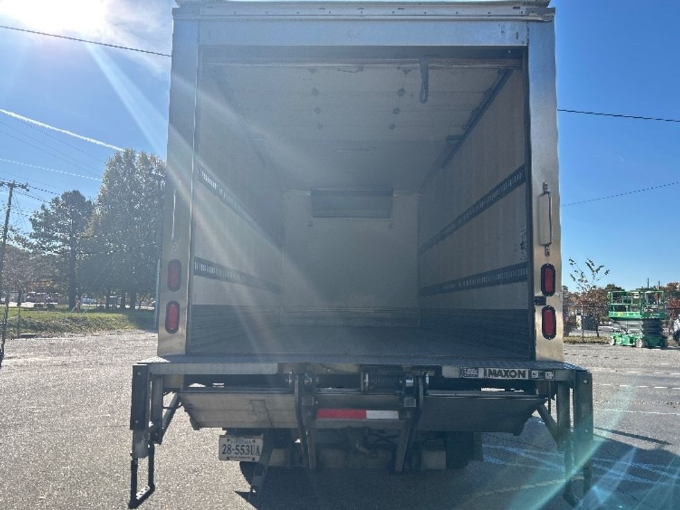 Refrigerated Truck-Light and Medium Duty Trucks-Hino-2020-195-Prince George-VA-78,565\n\t\tmiles-$ 59,250 - Image 8