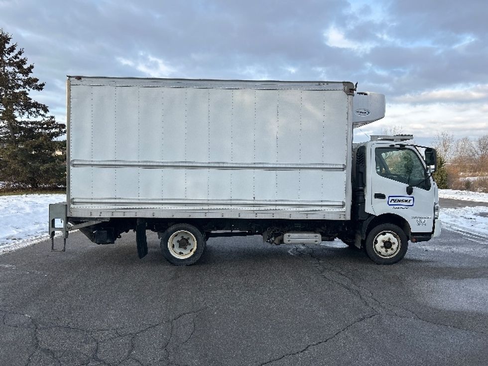 Refrigerated Truck-Light and Medium Duty Trucks-Hino-2020-195-Rochester-NY-102,962\n\t\tmiles-$ 48,750 - Image 15