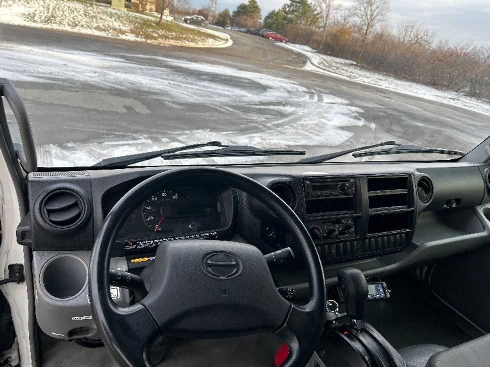 Refrigerated Truck-Light and Medium Duty Trucks-Hino-2020-195-Rochester-NY-102,962\n\t\tmiles-$ 48,750 - Image 17