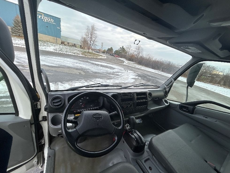 Refrigerated Truck-Light and Medium Duty Trucks-Hino-2020-195-Rochester-NY-102,962\n\t\tmiles-$ 48,750 - Image 18