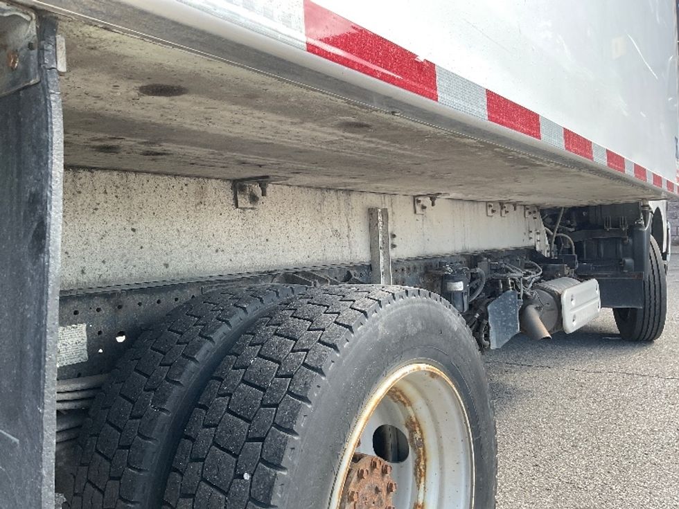 Refrigerated Truck-Light and Medium Duty Trucks-Hino-2020-195-Saint Laurent-PQ-104,921\n\t\tkm-$ 78,500 - Image 13