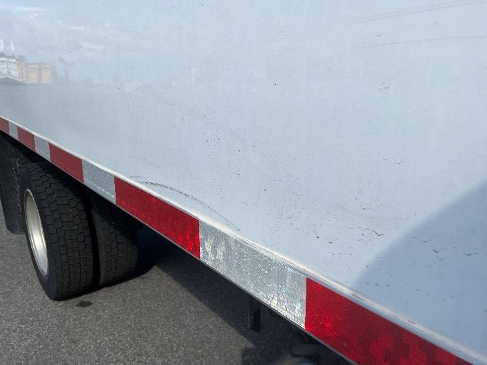 Refrigerated Truck-Light and Medium Duty Trucks-Hino-2020-195-Saint Laurent-PQ-104,921\n\t\tkm-$ 78,500 - Image 26