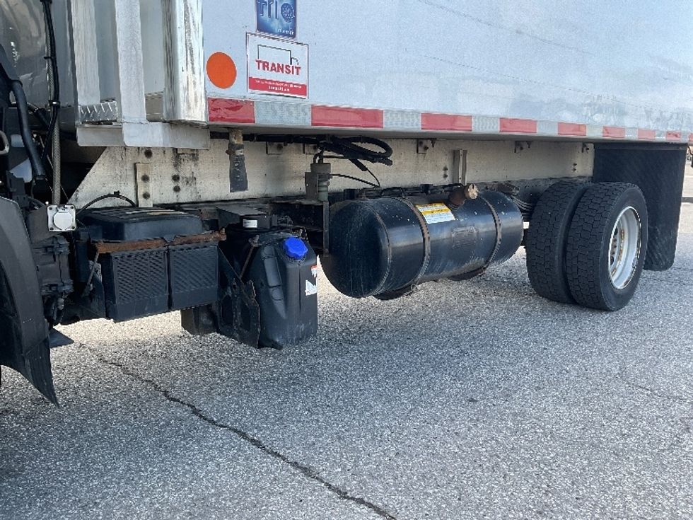 Refrigerated Truck-Light and Medium Duty Trucks-Hino-2020-195-Saint Laurent-PQ-104,921\n\t\tkm-$ 78,500 - Image 5