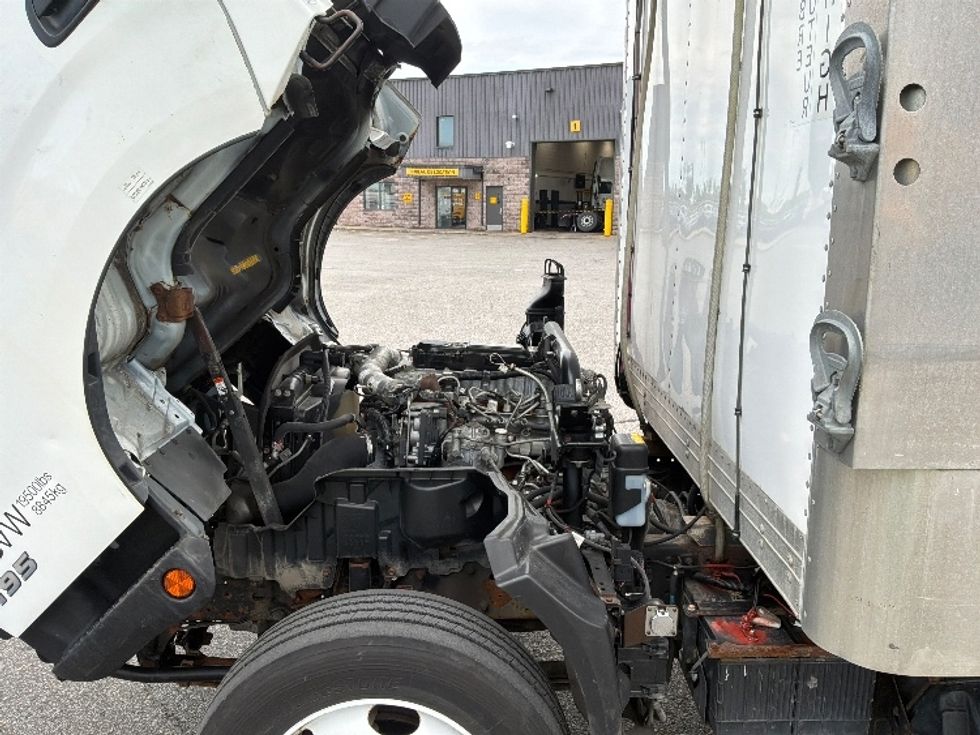 Refrigerated Truck-Light and Medium Duty Trucks-Hino-2020-195-Saint Laurent-PQ-110,053\n\t\tkm-$ 64,000 - Image 23