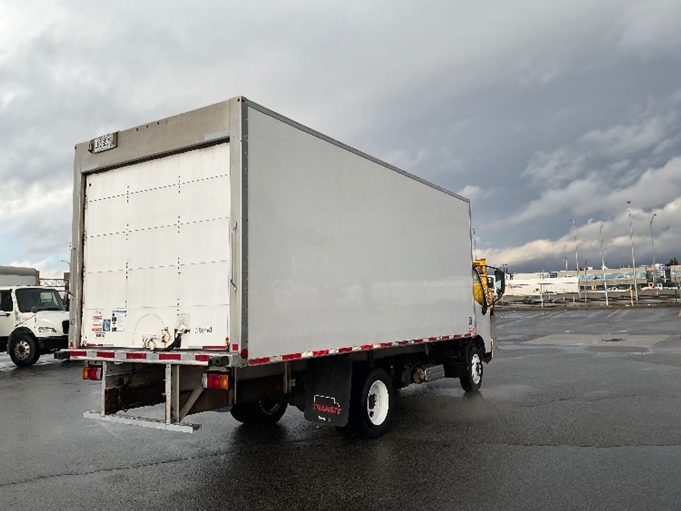 Refrigerated Truck-Light and Medium Duty Trucks-Hino-2020-195-Saint Laurent-PQ-190,559\n\t\tkm-$ 70,250 - Image 12