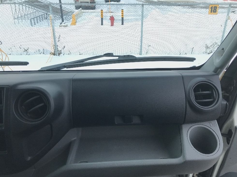 Refrigerated Truck-Light and Medium Duty Trucks-Hino-2020-195-Saint Laurent-PQ-190,559\n\t\tkm-$ 70,250 - Image 20