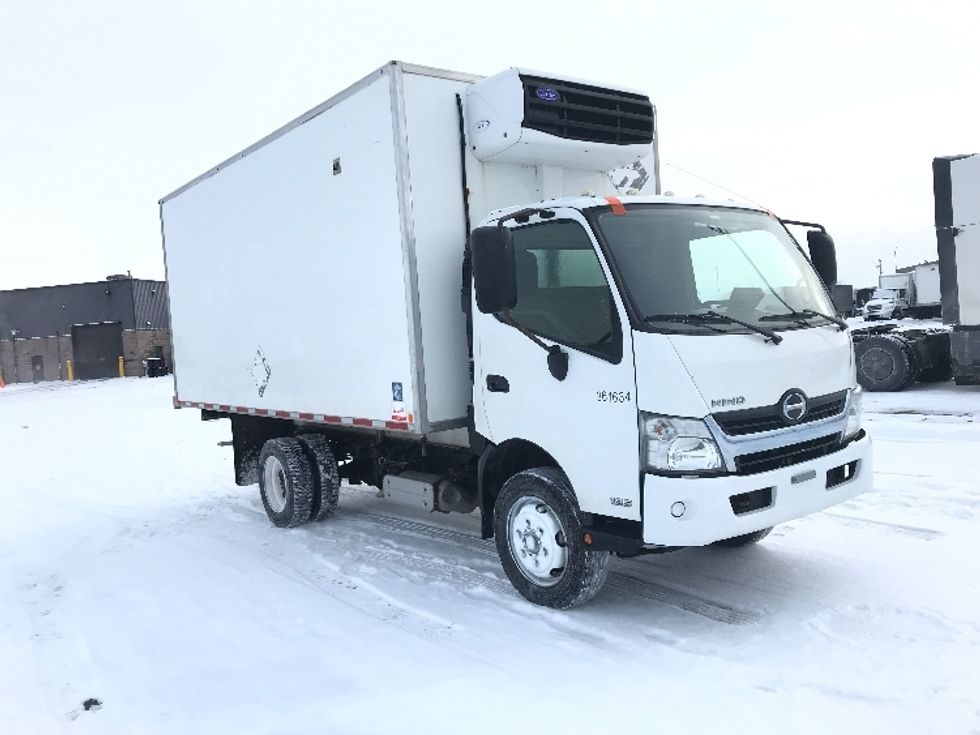 Refrigerated Truck-Light and Medium Duty Trucks-Hino-2020-195-Saint Laurent-PQ-206,713\n\t\tkm-$ 68,750 - Image 1