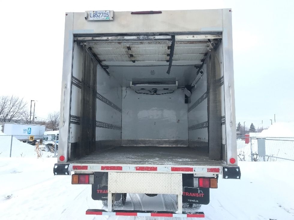 Refrigerated Truck-Light and Medium Duty Trucks-Hino-2020-195-Saint Laurent-PQ-206,713\n\t\tkm-$ 68,750 - Image 7