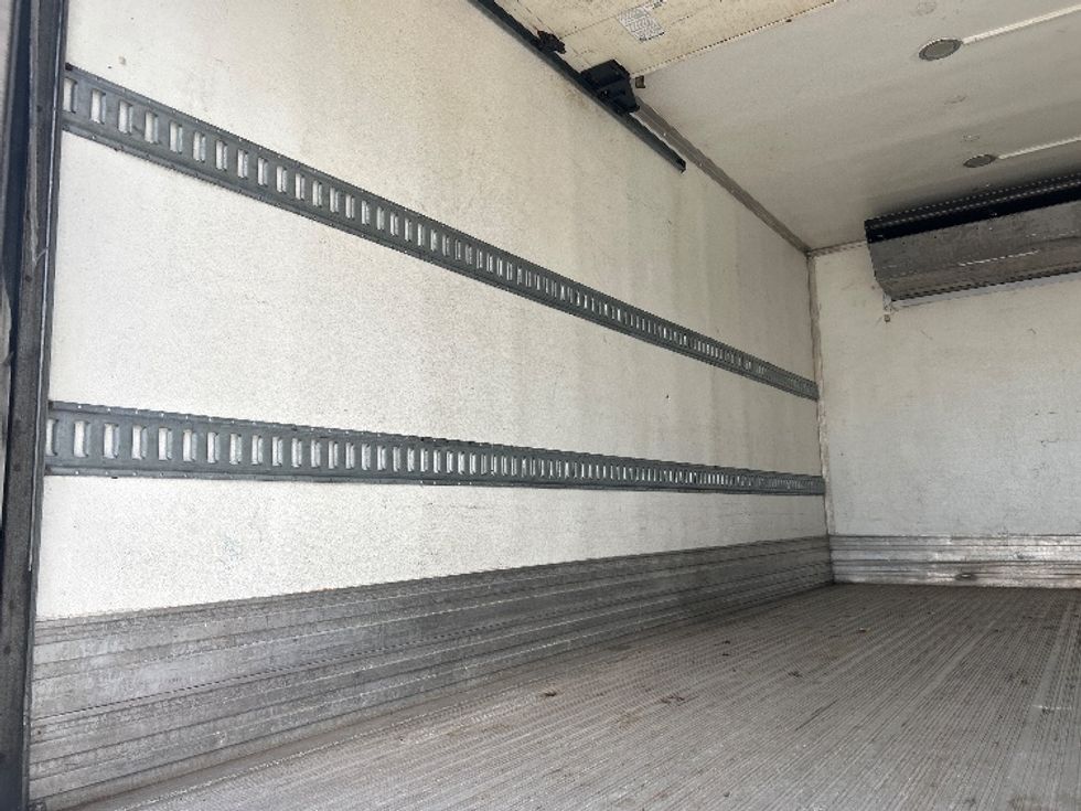 Refrigerated Truck-Light and Medium Duty Trucks-Hino-2020-195-South Plainfield-NJ-121,028\n\t\tmiles-$ 45,500 - Image 11