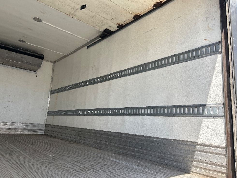 Refrigerated Truck-Light and Medium Duty Trucks-Hino-2020-195-South Plainfield-NJ-121,028\n\t\tmiles-$ 45,500 - Image 12