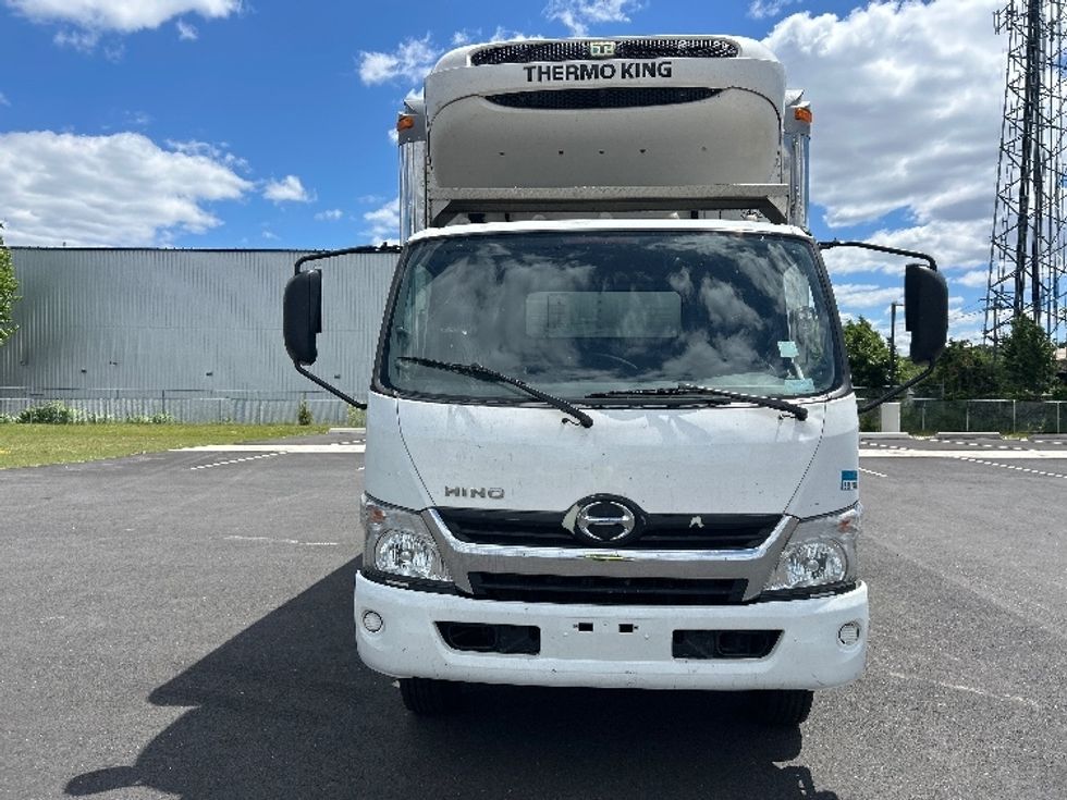 Refrigerated Truck-Light and Medium Duty Trucks-Hino-2020-195-South Plainfield-NJ-121,028\n\t\tmiles-$ 45,500 - Image 2