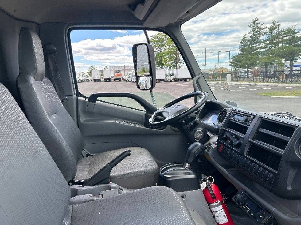 Refrigerated Truck-Light and Medium Duty Trucks-Hino-2020-195-South Plainfield-NJ-121,028\n\t\tmiles-$ 45,500 - Image 22