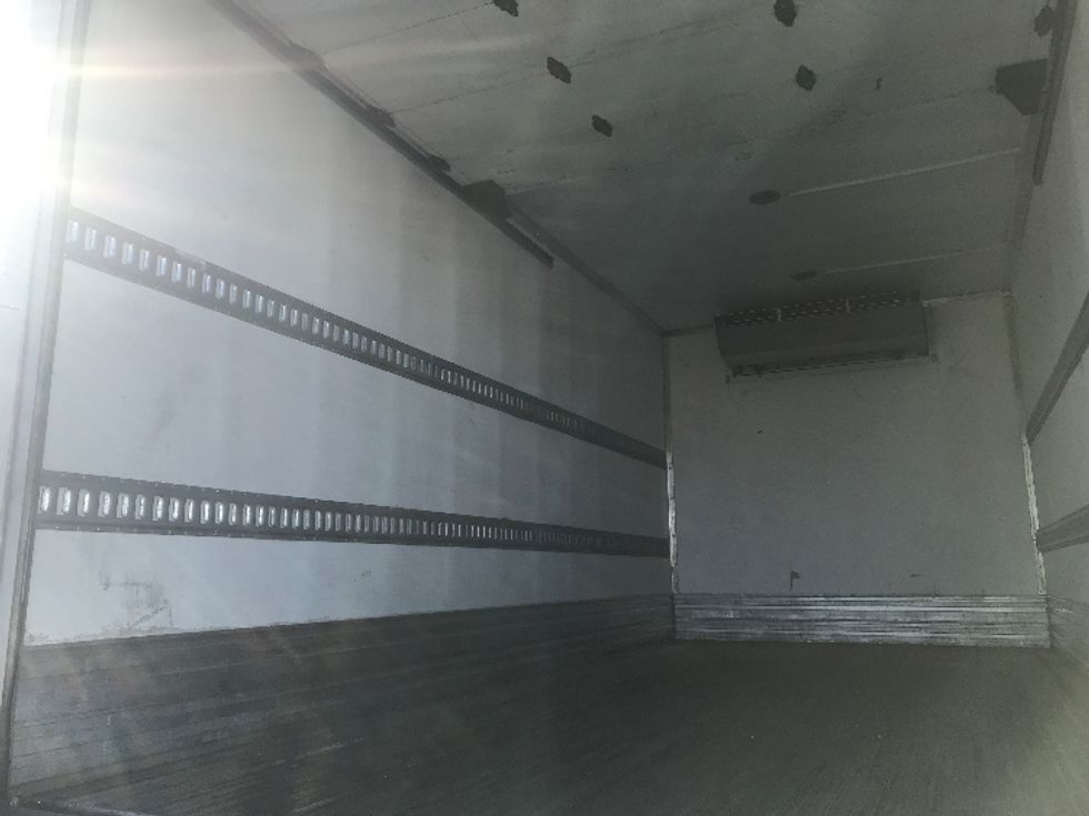 Refrigerated Truck-Light and Medium Duty Trucks-Hino-2020-195-Spokane Valley-WA-92,241\n\t\tmiles-$ 56,750 - Image 11