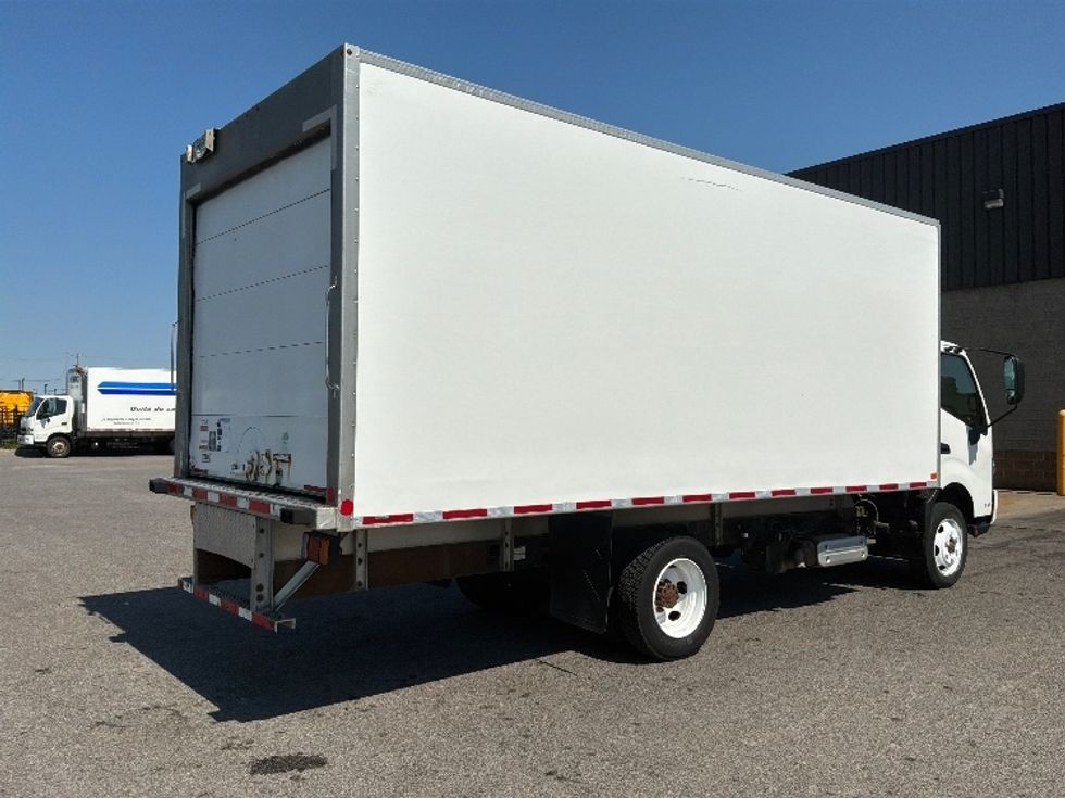 Refrigerated Truck-Light and Medium Duty Trucks-Hino-2020-195-Ste-Foy-PQ-211,132\n\t\tkm-$ 57,250 - Image 11